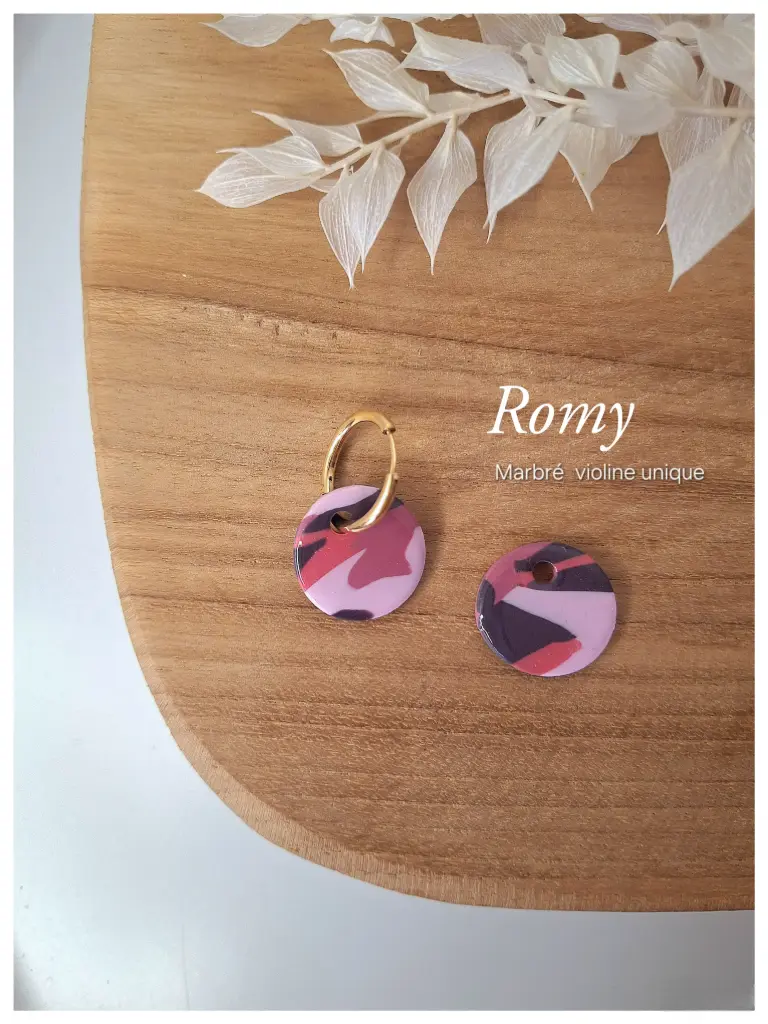 Romy - marbré violine unique