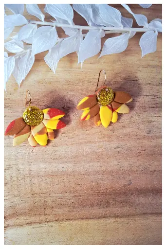 Camélia - jaune marron unique
